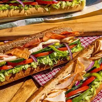 Subway Indonesia Resmi Buka, Berikut Ini 6 Menu Rekomendasinya!
