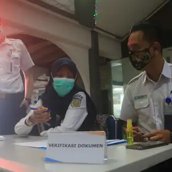 Ada Syarat Baru Dalam Perjalanan Kereta Api Jarak Jauh