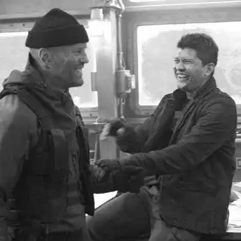 Bagikan Momen Syuting 'The Expendables 4', Iko Uwais dan Jason Statham Saling Puji!