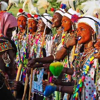 Fakta Menarik Tradisi Mencuri Istri Orang yang Masih dilakukan suku Wodaabe hingga saat ini