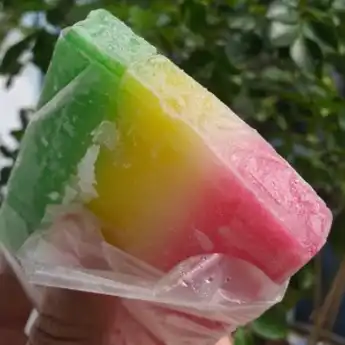 Resep Mudah Membuat Es Gabus, Es Krim Jadul Favorit Generasi 90-an
