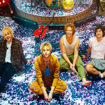 Rayakan Anniversary ke-10, 5 Seconds of Summer Luncurkan Lagu "2011"