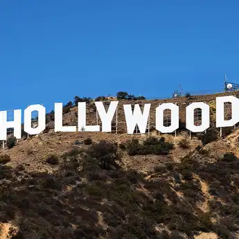 Siapakah Pasangan Selebriti Hollywood Kamu? Simak Daftarnya Disini!