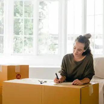 Arti Mimpi Pindah ke Rumah Lama, Jelek dan Bersama Keluarga, Apa Bedanya?