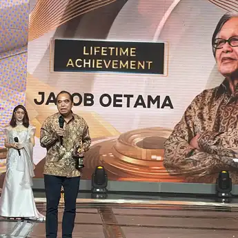 Pendiri KG, Jakob Oetama Raih Lifetime Achievement Award dalam Anugerah KPI 2021