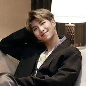 Wawancara RM BTS dan Vogue Korea, RM Ungkap Kekhawatiran Terbesarnya