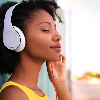 20 Pertanyaan Kuis Trivia tentang Musik, yang Ngaku Pecinta Musik Bisa Jawab Gak Ya?