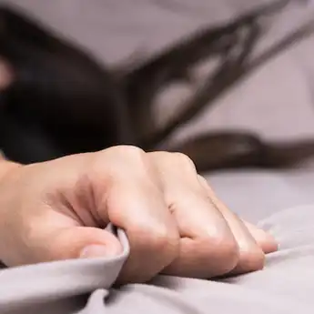 Punya Hutang ke Rentenir, Suami Asal Pangandaran Minta Istri Jadi PSK Untuk Lunasi Pinjamannya