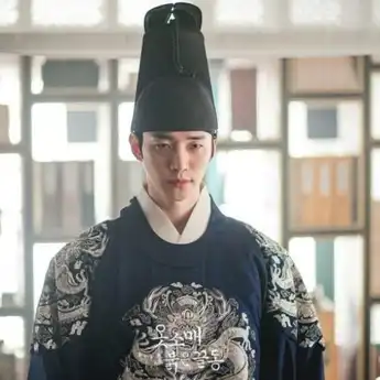 5 Fakta Menarik Junho 2PM, Si Raja yang Setia di Drama The Red Sleeve
