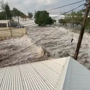 Letusan Gunung Api Hunga Tonga-Hunga Ha'apai  Memicu Adanya Tsunami