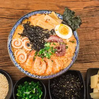 Ide Menu Makan Malam, Ramen Kuah Kaldu Ayam Khas Jepang yang Sedap