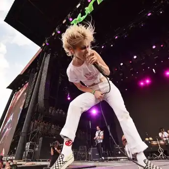 Promotor Festival 'When We Were Young' Merespons Kekhawatiran tentang Keamanan Acara