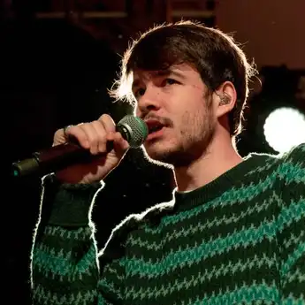 Rex Orange County Didakwa 6 Tuduhan Pelecehan Seksual, Hingga Batalkan Beberapa Tur!