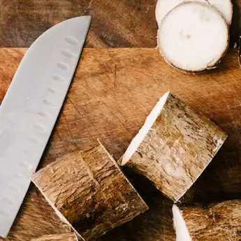 Bisa Bikin Seisi Rumah Jarang Sakit, Ini Khasiat Makan Singkong yang Wajib Kamu Tahu!