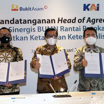 Sinergi BUMN: Amankan Pasokan Batu Bara, PLN Teken HoA dengan PTBA dan KAI