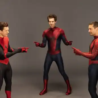 Trio Aktor 'Spider-Man' Membuat Ulang Sebuah Meme Spider-Man yang Terkenal