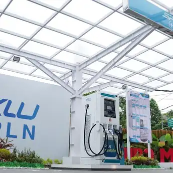 Dukung Ekosistem Kendaraan Listrik, PLN Operasikan 104 Unit SPKLU di 38 Kota