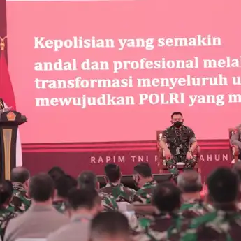 Puan Minta TNI-Polri Bantu Kawal Pemulihan Ekonomi dan Sosial Demi Kesejahteraan Rakyat
