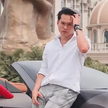 Indra Kenz Ngaku Beli Beberapa Mobil Mewah dari Rudy Salim, Ternyata Cuman Buat Konten!
