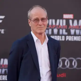 William Hurt, Pemain Film 'Kiss of the Spider Woman' Meninggal Dunia di Usia 71 Tahun