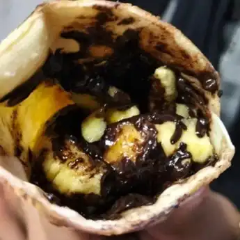 Sensasi Kebab Coklat Lumer, Refrensi Menu Buka Puasa di Sragen