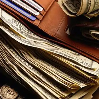 Dompet Sesak karena Penuh! 3 Shio yang Cuannya Membeludak Sebulan Penuh