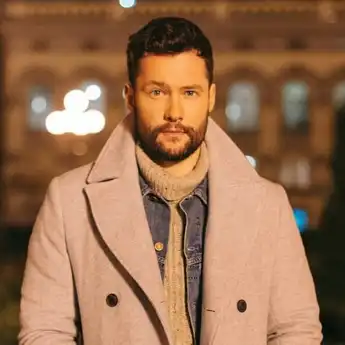 Lirik Lagu ‘Cross Your Mind’ - Calum Scott, dengan Terjemahan