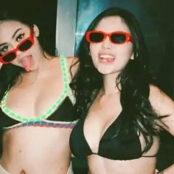 Panen Hujatan Netizen, Rachel Vennya Pamer Foto Seksi Pakai Bikini, 'Iman Aku Lagi Turun'