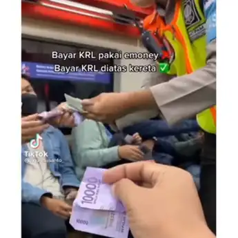 Viral Video Penumpang KRL Solo-Yogyakarta Bayar Tiket di Dalam Kereta, Ini Penjelasan KAI