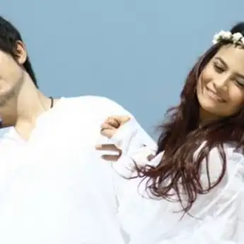 Viral TikTok, Lirik Lagu 'Indah Cintaku' - Nicky Tirta ft Vanessa Angel 