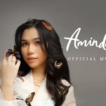 Lirik Lagu Hadiah Terindah yang Dipopulerkan oleh Aminda     