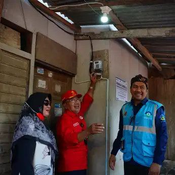 Kabar Gembira, Kini 4 Kampung di Cianjur Tidak Gelap Gulita Lagi