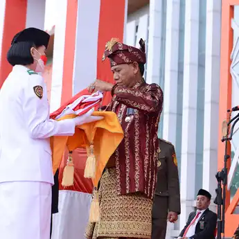 Wakil Bupati Ketapang Jadi Inspektur Upacara Hut ke-77 Kemerdekaan Republik Indonesia Tahun 2022