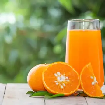 12 Minuman Penambah Darah, Gak Perlu Dikit-dikit Minum Obat!
