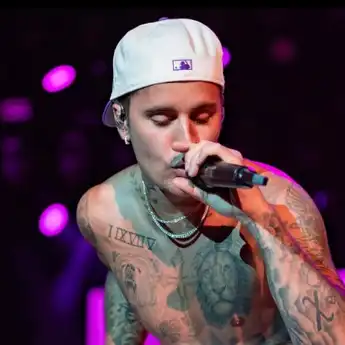 Lirik Lagu 'GO BABY' – Justin Bieber, Lengkap dengan Terjemahannya