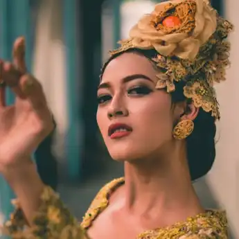 12 Contoh Geguritan Bahasa Jawa Singkat berbagai Tema, Lengkap!