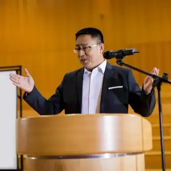 8 Contoh Teks Ceramah Singkat beserta Strukturnya, Lengkap!