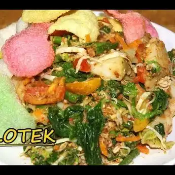 Resep Membuat Lotek yang Mudah dan Ringkas Ala Chef Ternama 