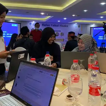 Kelas Kebal Hoaks di Denpasar, Bali Jadi Ajang Identifikasi dan Tangkal Hoaks 