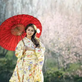 3 Shio Wanita yang Cantik Natural, Ditambah Pembawa Hoki Suami Juga!
