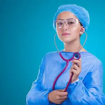 25 Contoh Judul Skripsi Keperawatan, Paling Mudah Dikerjakan