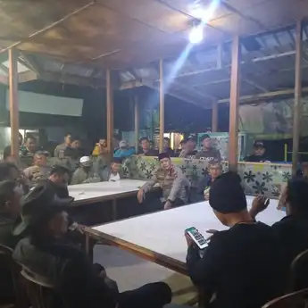 79 Orang Terpapar Semburan H2S di PT SMGP, Kapolres Madina Cek Kondisi Masyarakat di Posko Evakuasi