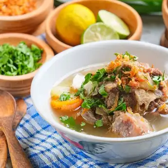 10 Makanan Hangat yang Cocok Disantap Saat Hujan, Salah Satunya Sop Buntut