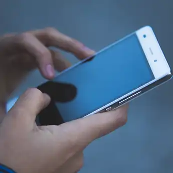 3 Cara Menghentikan SMS Spam Pinjol, Judol dan Penipuan dengan Mudah