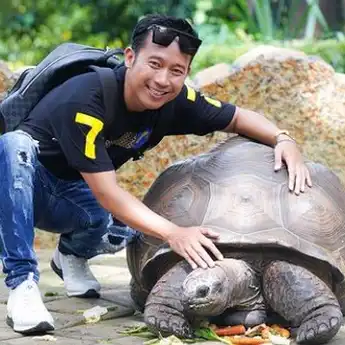 25 Kata Kata Gombal Ala Denny Cagur Paling Romantis!
