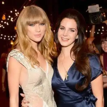 Lirik Lagu dan Terjemahan 'Snow On The Beach' - Taylor Swift ft. Lana Del Rey