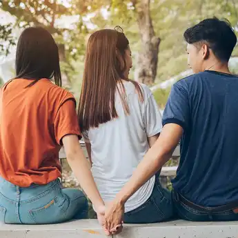 3 Weton Wanita yang Genit, Suka Melirik Lawan Jenis, Berpotensi Tak Setia