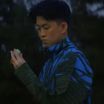 Berikut Ini Lirik Lagu 'VIVID' milik Rapper Rich Brian Featuring $NOT 