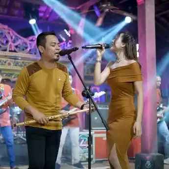 Lirik dan Chord Lagu 'Raiso Dadi Siji' - Difarina Indra feat. Fendik Adella