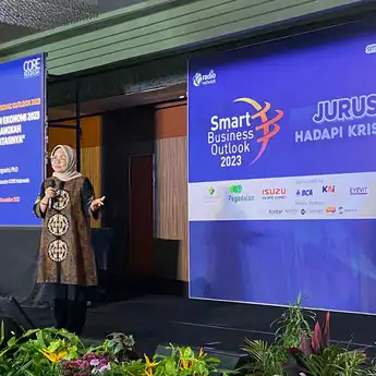 Ancaman Resesi Tahun 2023, Hendri Saparini: Yes, Kita Masih Aman!